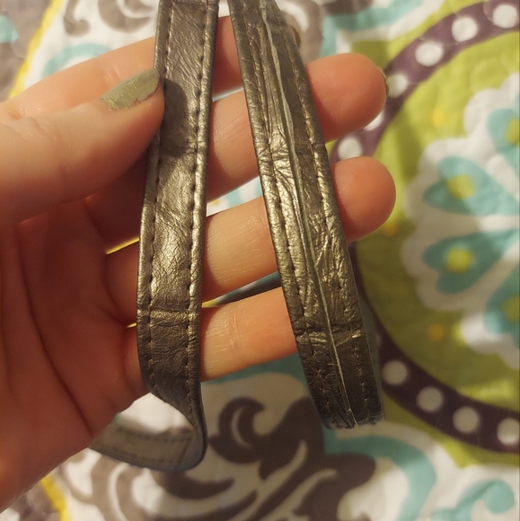 Nicole Miller Little Metallic Grey Purse 🩶 - Picture 12 of 12